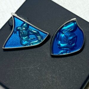 Disney pins, Blue, Character Earrings. Good for collecting or trading at Disney